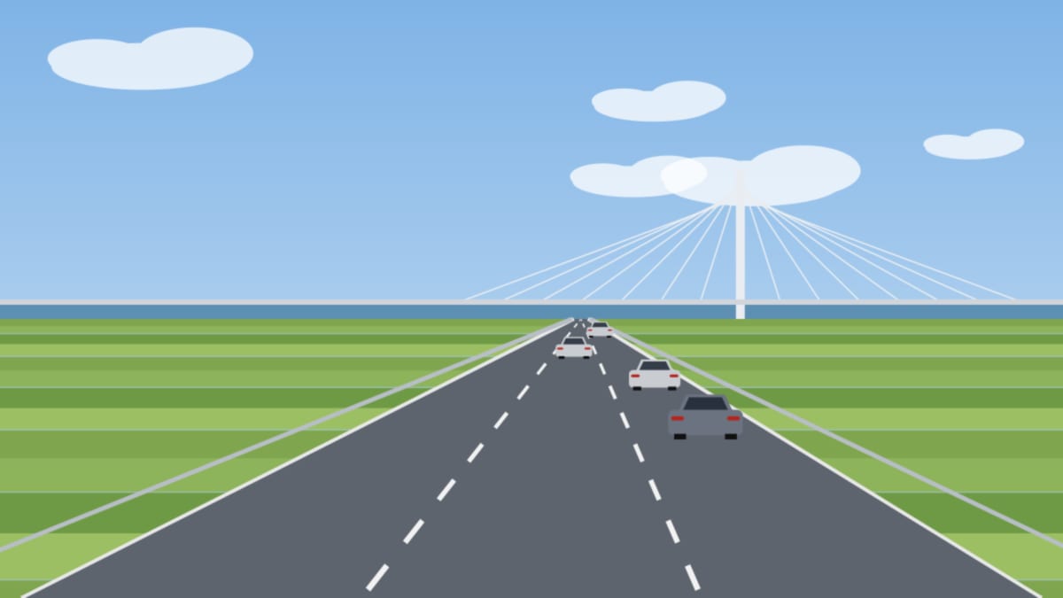 Autobahn mit Schrägseilbrücke über einem breiten Fluss, Abendlicht über dem Wasser