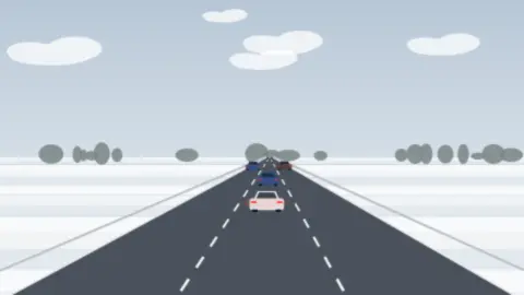 Verschneite Felder entlang einer nassen Autobahn im Winter, Autos fahren mit Licht
